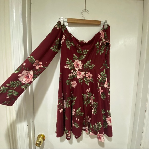 STITCH FIX: Red Floral Off-Shoulder Dress - Picture 2 of 3